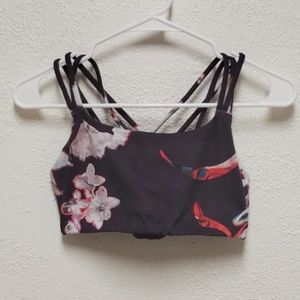 Athleta Criss Cross Sports Bra